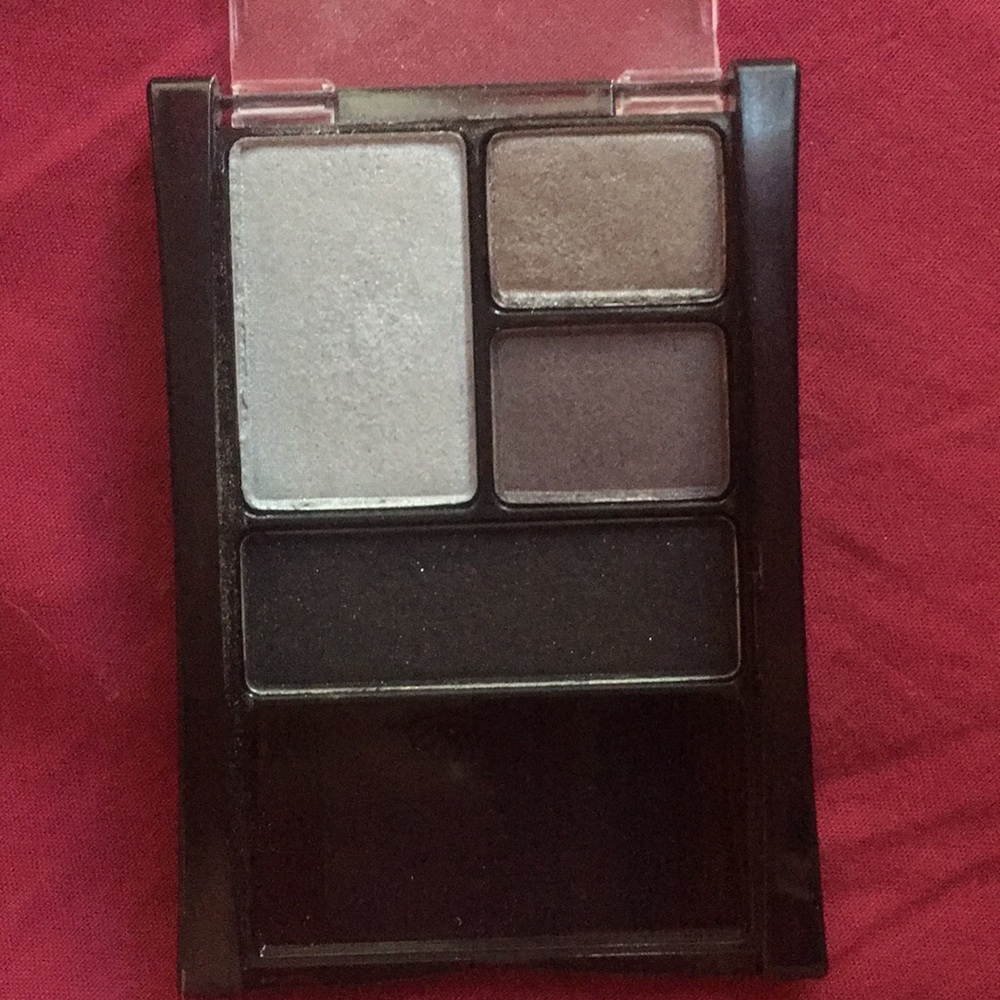 Maybelline Quad